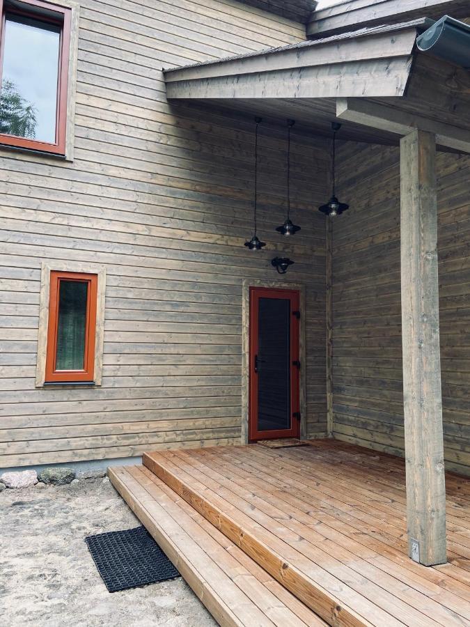 Roze Guest Houses Sklandas Bernāti المظهر الخارجي الصورة