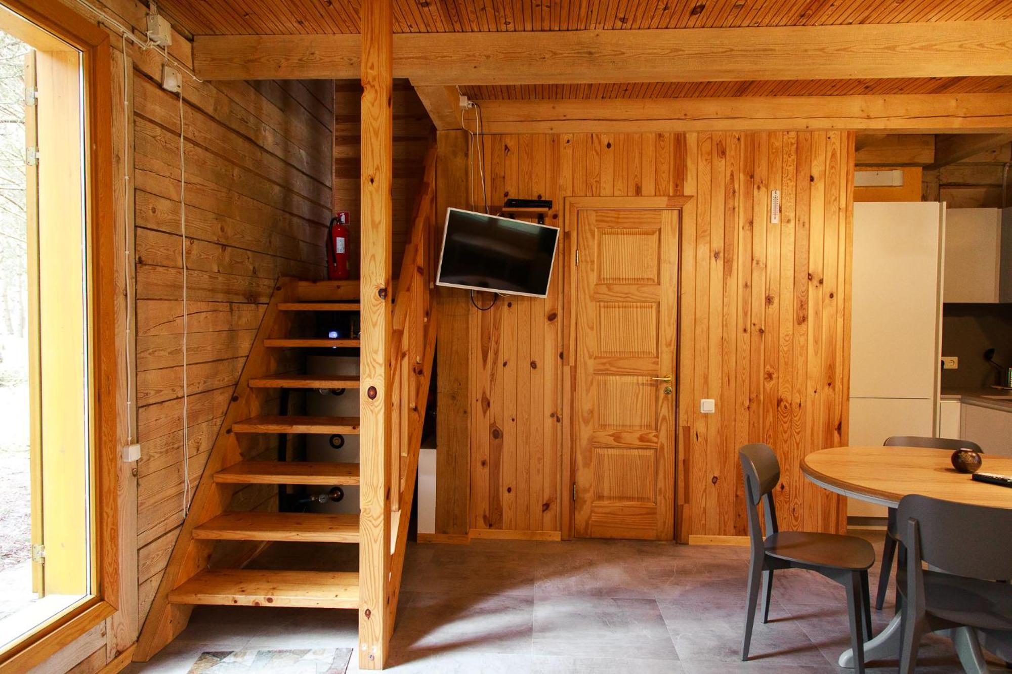 Roze Guest Houses Sklandas Bernāti المظهر الخارجي الصورة