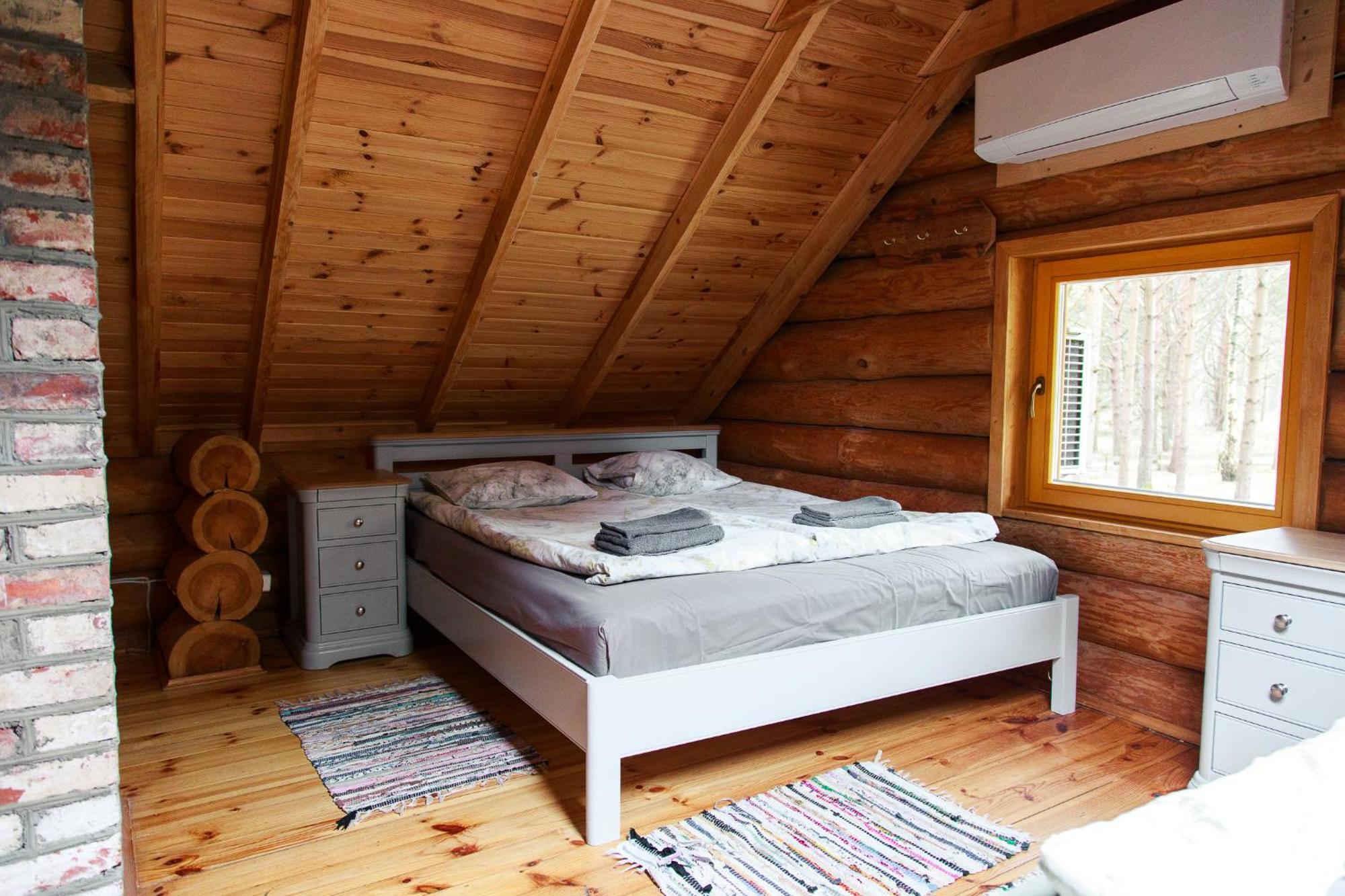 Roze Guest Houses Sklandas Bernāti المظهر الخارجي الصورة