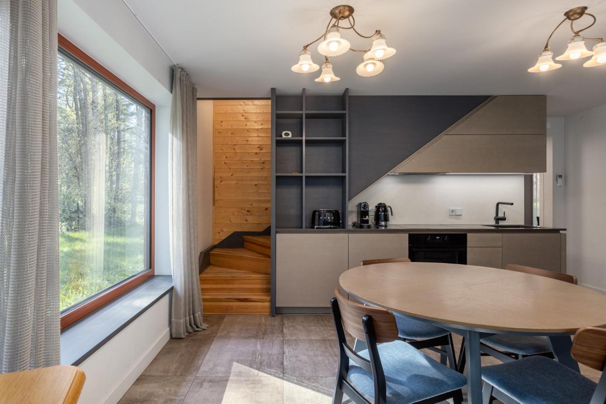 Roze Guest Houses Sklandas Bernāti المظهر الخارجي الصورة