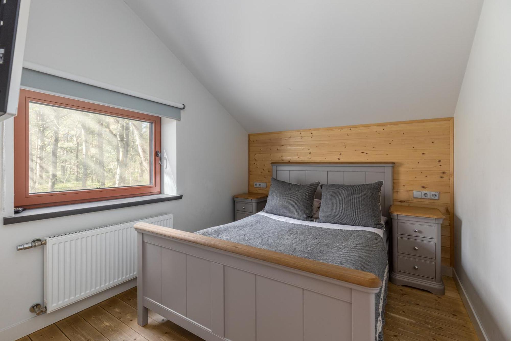 Roze Guest Houses Sklandas Bernāti المظهر الخارجي الصورة